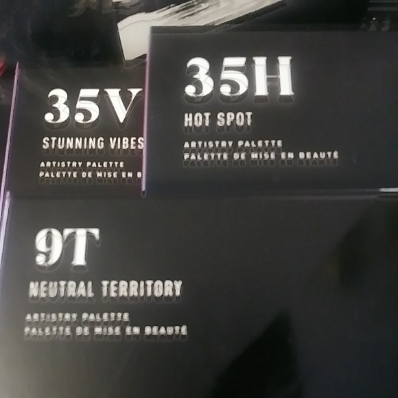 Makeup - Picture 5 of 8